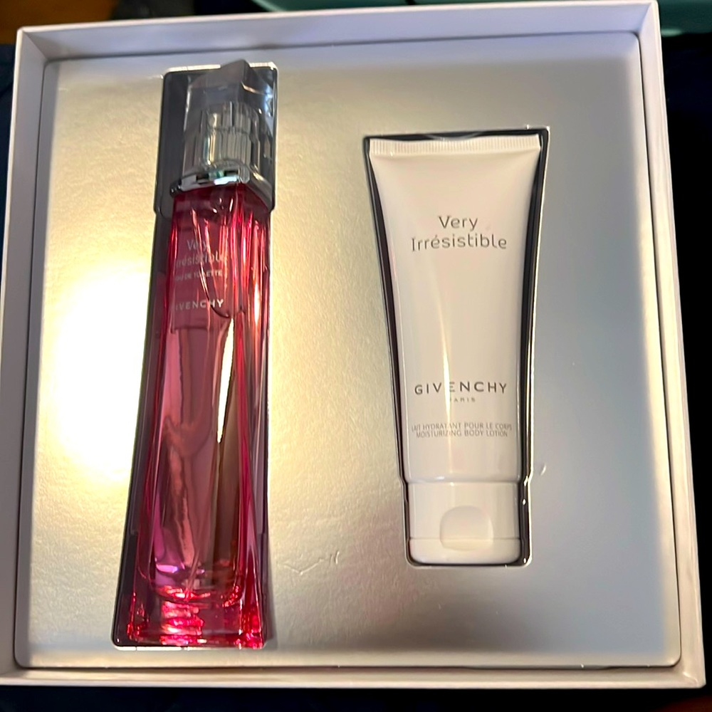 Givenchy perfume set